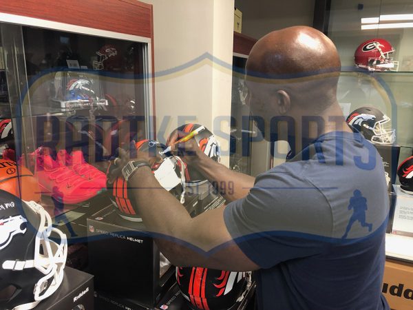 Terrell Davis Signed Denver Broncos Speed Full Size Black Matte NFL Helmet with "Bronco 4 Life!" Inscription - Image 2