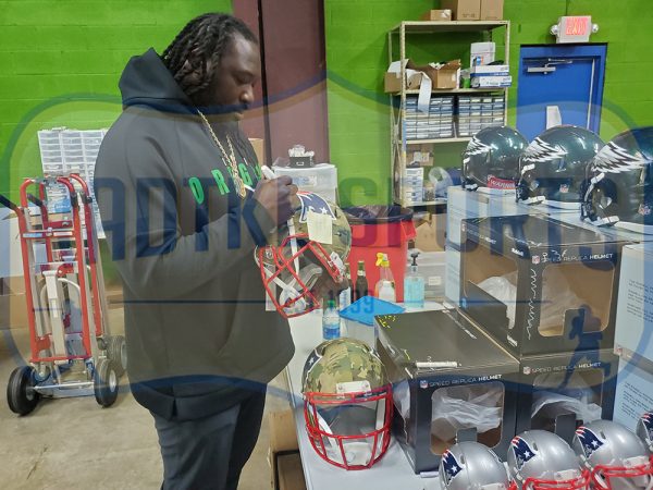 LeGarrette Blount Signed New England Patriots Speed Full Size Camo NFL Helmet with "Blount Force Trauma" Inscription - Image 2