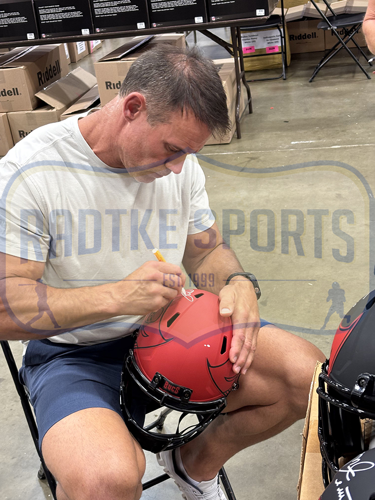 Mike Alstott Signed Tampa Bay Buccaneers Speed Authentic Flash NFL Helmet - Image 3