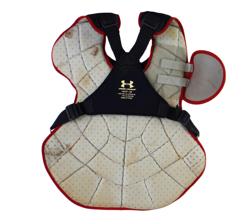 Evan Gattis Signed Game Used Red & Navy Under Armor Catchers Gear with "El Oso Blanco” & "2014 Game Used" Inscription - Image 5