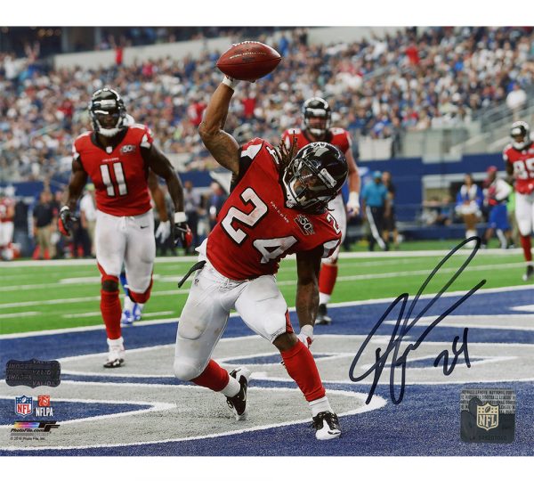 Devonta Freeman Signed Atlanta Falcons Unframed 8x10 NFL Photo - Touchdown Spike Shot