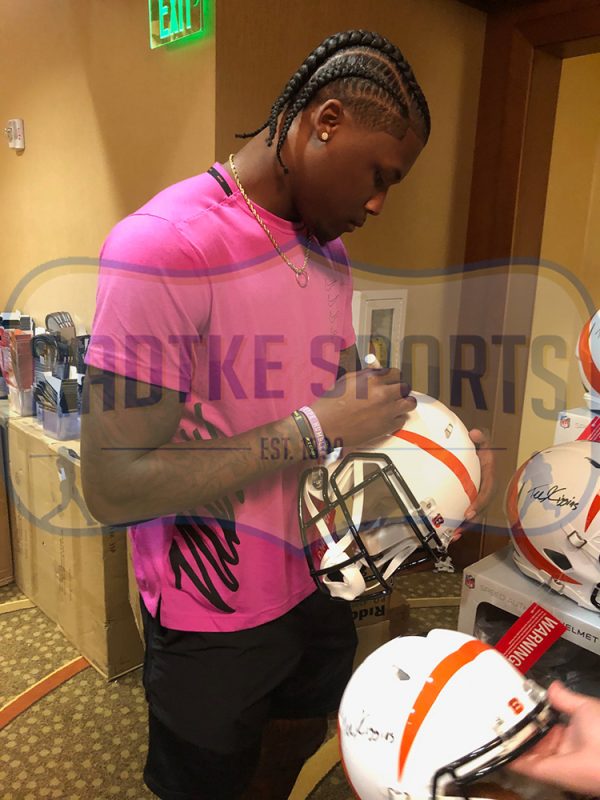 Tee Higgins Signed Cincinnati Bengals Speed Authentic AMP NFL Helmet - Image 3