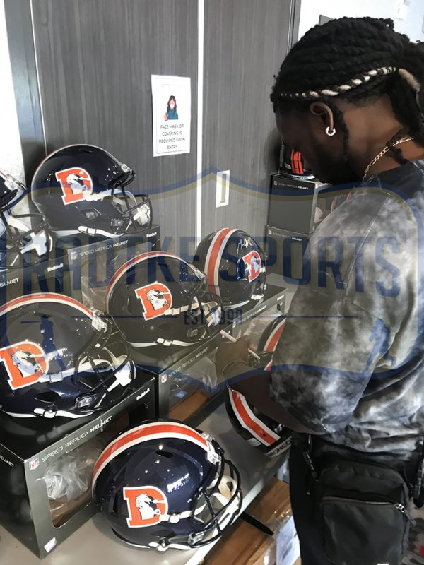 melvin gordon color rush