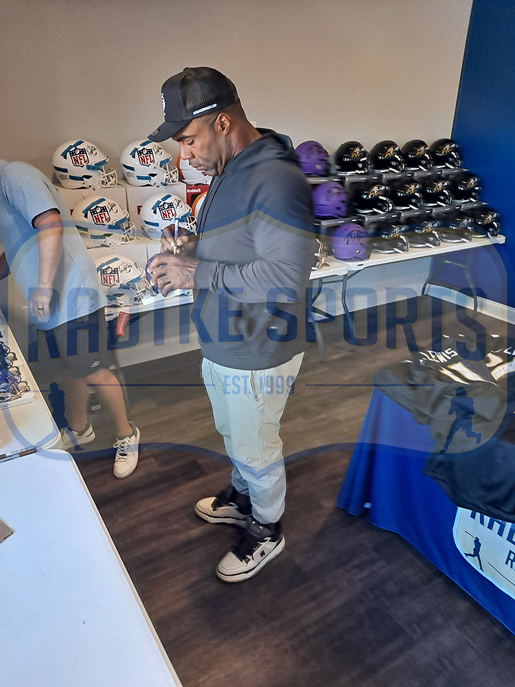 Jamal Lewis Signed Baltimore Ravens Speed Alternate Purple NFL Mini Helmet - Image 3