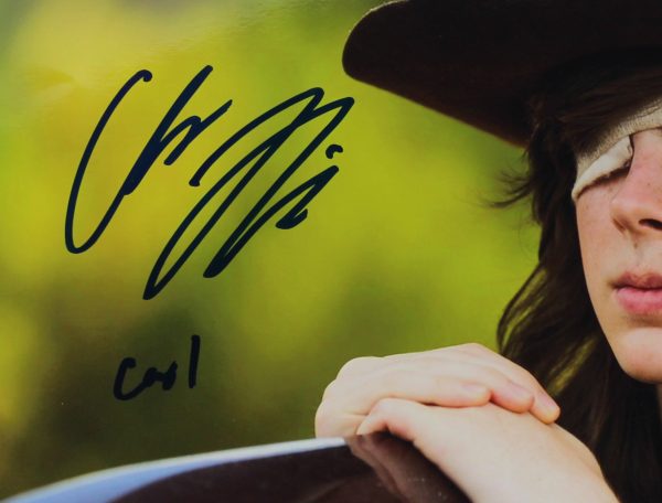 Chandler Riggs Signed The Walking Dead Unframed 11x14 Photo Close Up With Carl Inscription - Image 2