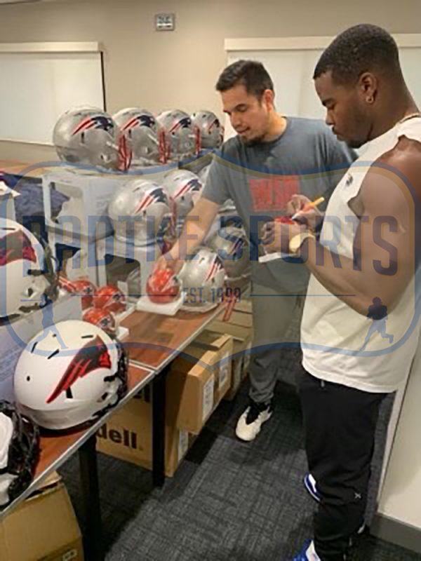 Damien Harris Signed New England Patriots Speed Flash NFL Mini Helmet - Image 2