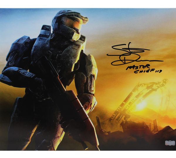 Steve Downes Signed Halo Unframed 16x20 Photo - Master Chief with "Master Chief" Inscription