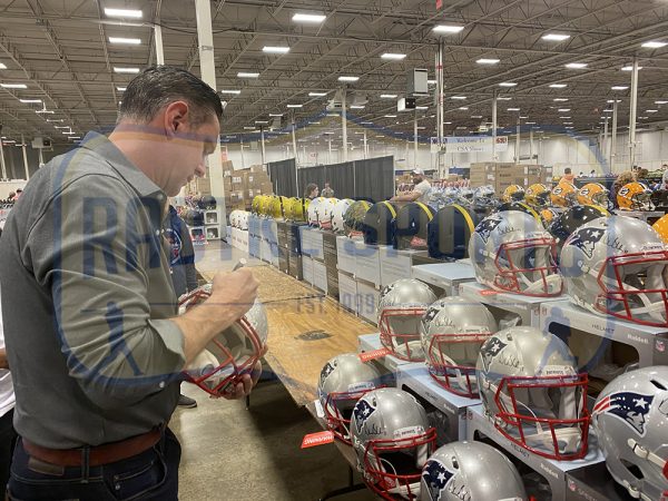 Drew Bledsoe Signed New England Patriots Speed Authentic NFL Helmet - Image 3