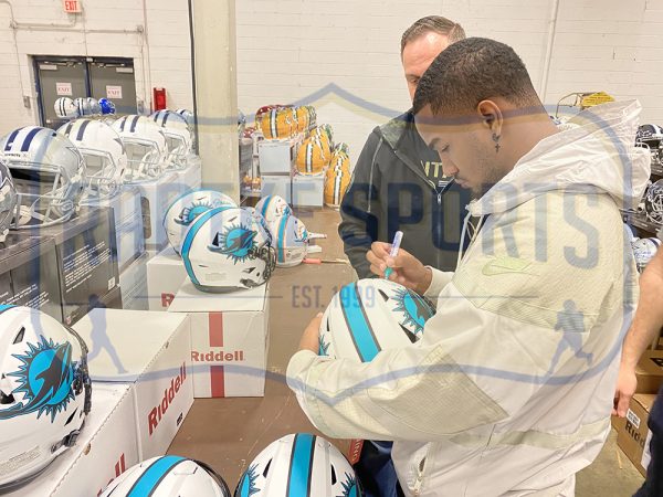 Jaylen Waddle Signed Miami Dolphins Speed Flex Authentic Lunar NFL Helmet - Image 5
