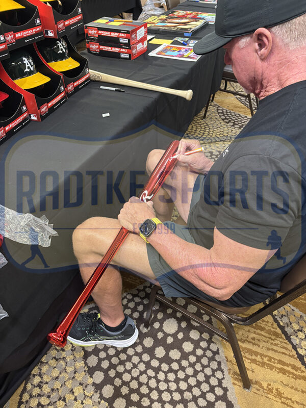 Mark McGwire Signed St. Louis Cardinals Rawlings Red Chrome MLB Bat - Image 4