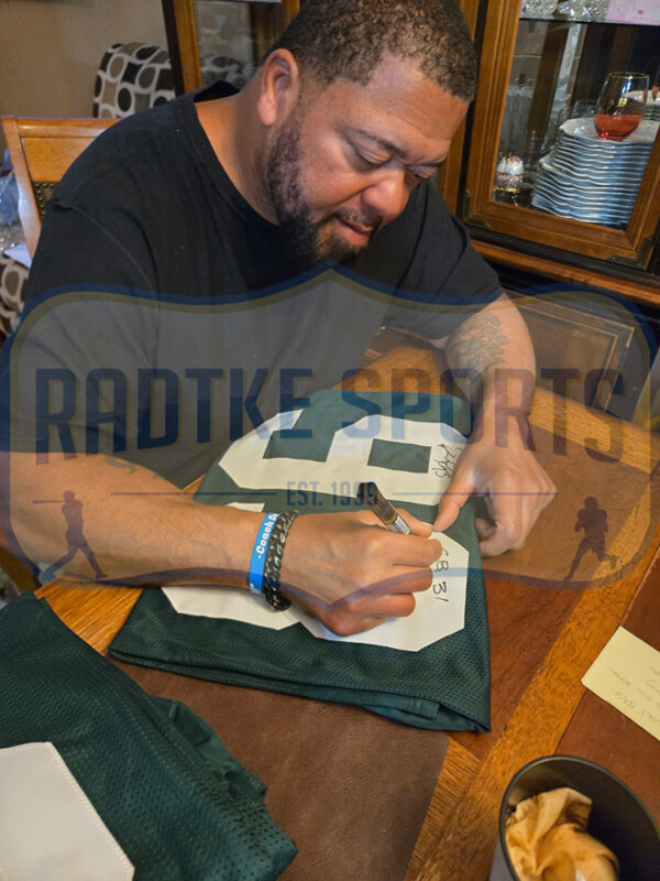 Gilbert Brown Signed Green Bay Custom Green Jersey with "SB XXXI Champs" Inscription - Image 3