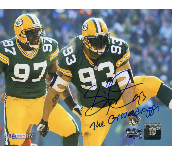 Gilbert Brown Signed Green Bay Packers Unframed 8x10 Leg Up Photo with "The Gravedigger" Inscription