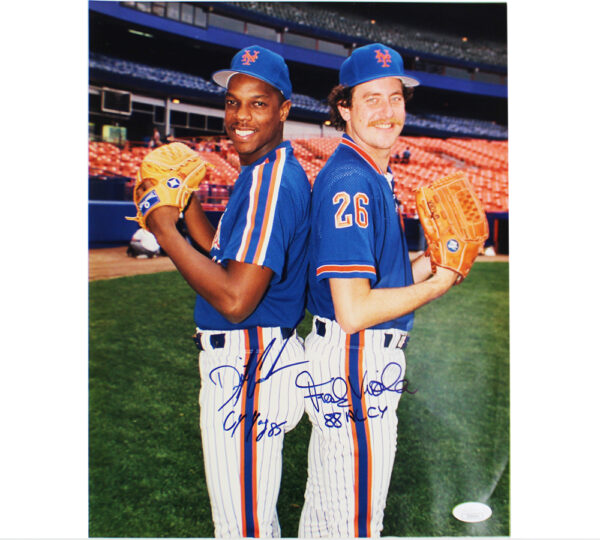 Dwight Gooden and Frank Viola Signed New York Mets Unframed 11x14 MLB Photo with "CY 85" & "88 AL CY" Inscritions