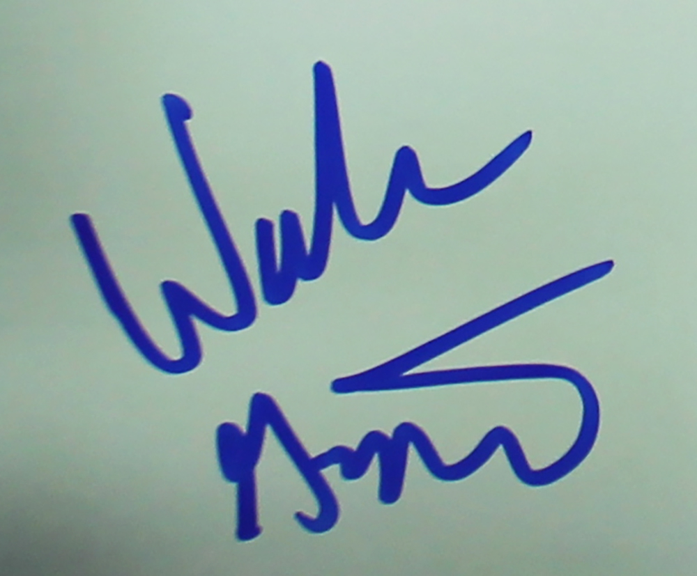 Walton Goggins Signed Justified Dual Pistols Unframed 11x14 Photo - Image 2