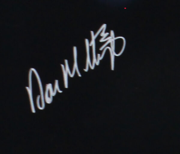 Don Mattingly Signed New York Yankees Unframed 16x20 Hitting Ball MLB Photo - Image 2