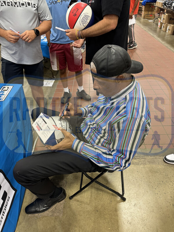 Julius Erving Signed Philadelphia 76ers Wilson Platinum NBA Basketball - Image 3