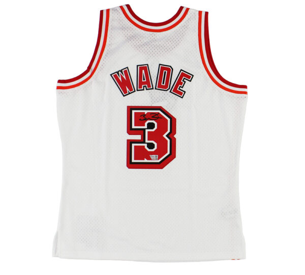 Dwayne Wade Miami Heat Mitchell & Ness White 05-06 Swingman NBA Jersey