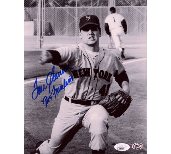Tom Seaver Signed New York Mets Unframed 8x10 Black & White MLB Throwing Photo - Blue Ink with "The Franchise" Inscription
