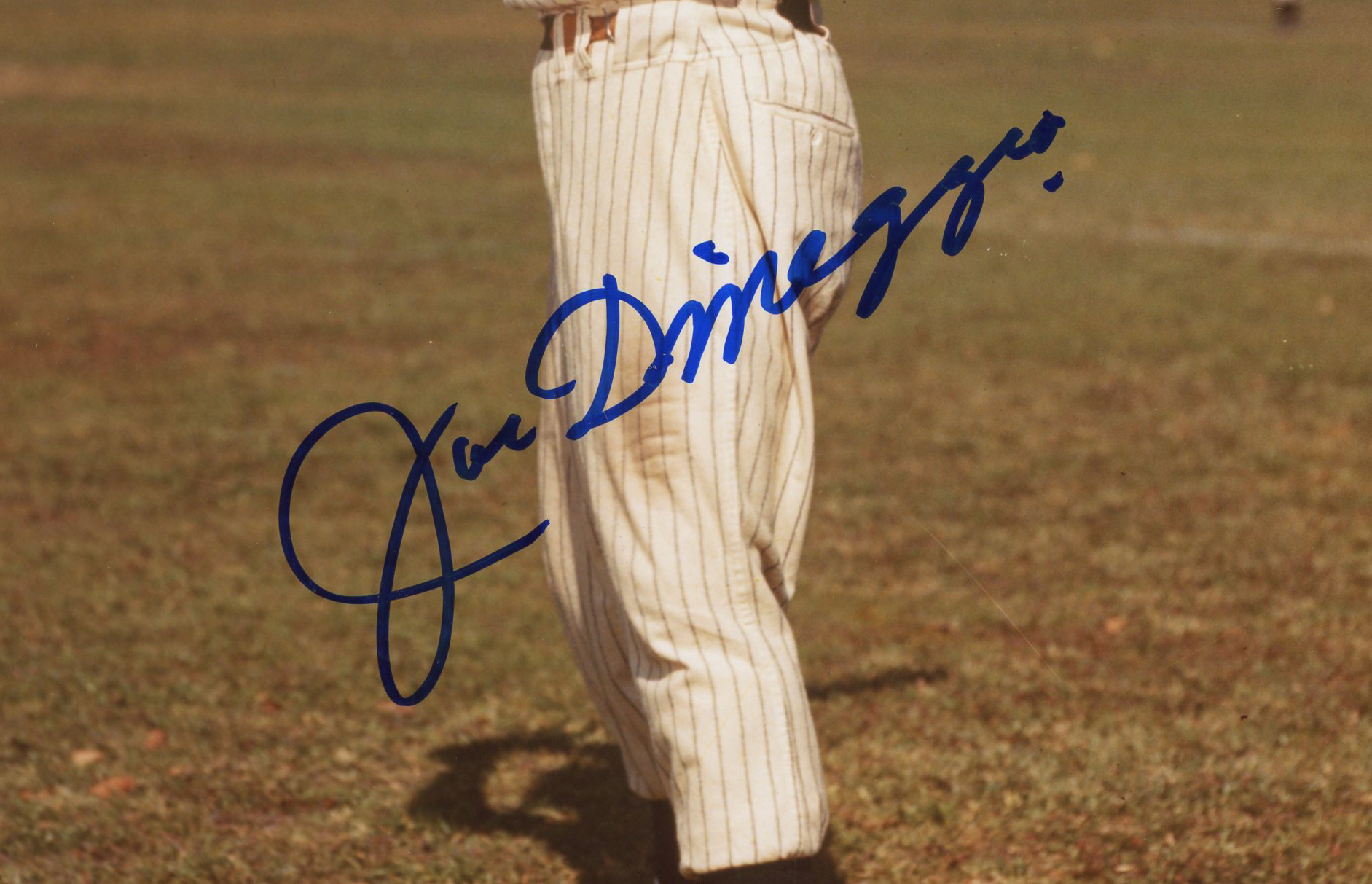 Joe DiMaggio Signed New York Yankees Unframed 8x10 Batting Stance Black & White MLB Photo - Image 2