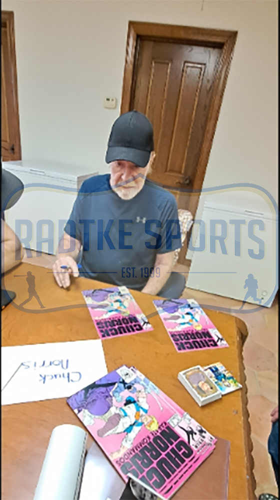 Chuck Norris Signed Unframed Karate Kommandos #1 Comic Book - Image 3