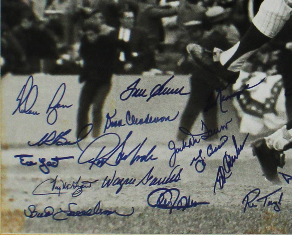Multi-Signed 1969 New York Mets Framed Black & White MLB Photo including Nolan Ryan, Tom Seaver, Yogi Berra - Image 3