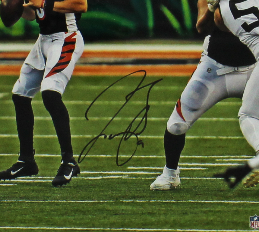 Joe Burrow Signed Cincinnati Bengals Framed 16x20 In Pocket NFL Photo - Image 2