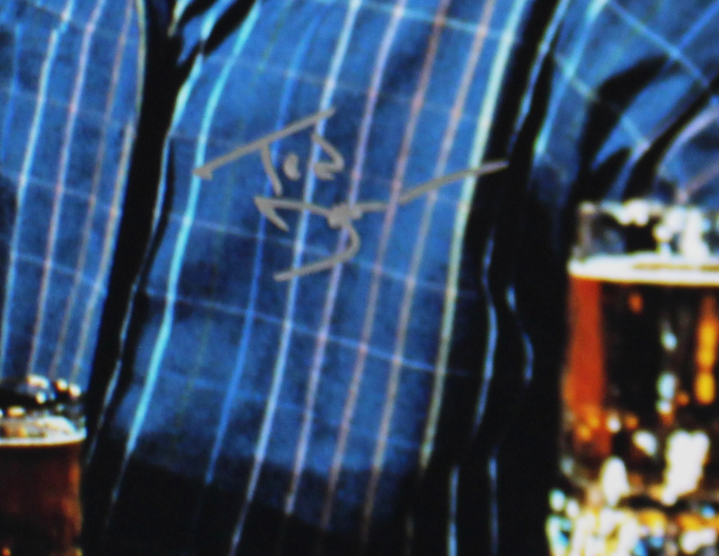 Ted Danson Signed Cheers Unframed 11x14 Holding Beer Mugs Photo - Image 2