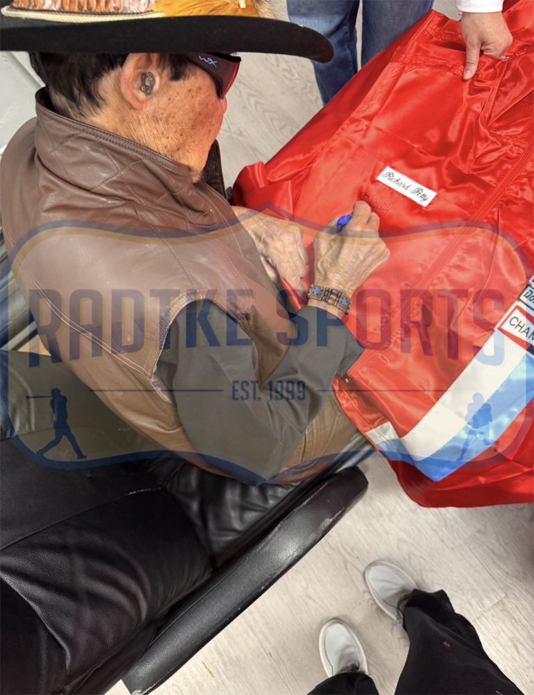 Richard Petty Signed NASCAR STP Red Zipper Uniform Jacket - Image 3