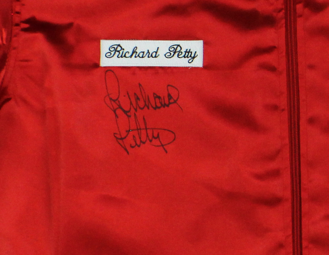 Richard Petty Signed NASCAR STP Red Zipper Uniform Jacket - Image 2