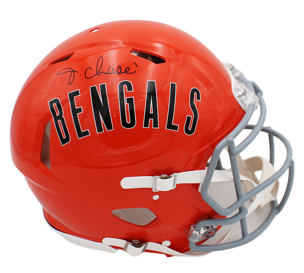 Ja'Marr Chase Signed Cincinnati Bengals Speed Authentic Throwback 68-79 NFL Helmet