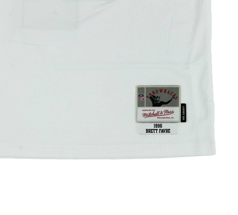 Brett Favre Signed Green Bay Packers Mitchell & Ness Legacy White NFL Medium Jersey - Image 4