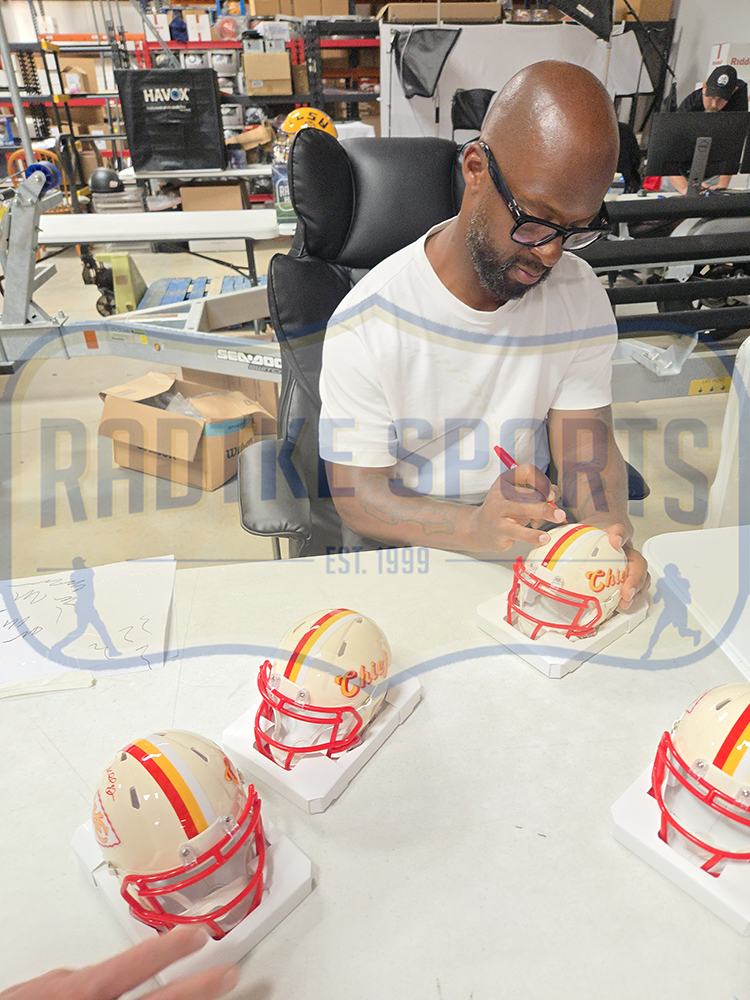 Dante Hall Signed Kansas City Chiefs Speed Retro NFL Mini Helmet - Image 4