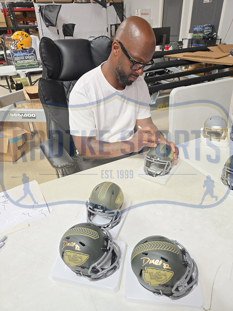 Dante Hall Signed Kansas City Chiefs Speed Salute to Service 4 NFL Mini Helmet - Image 2