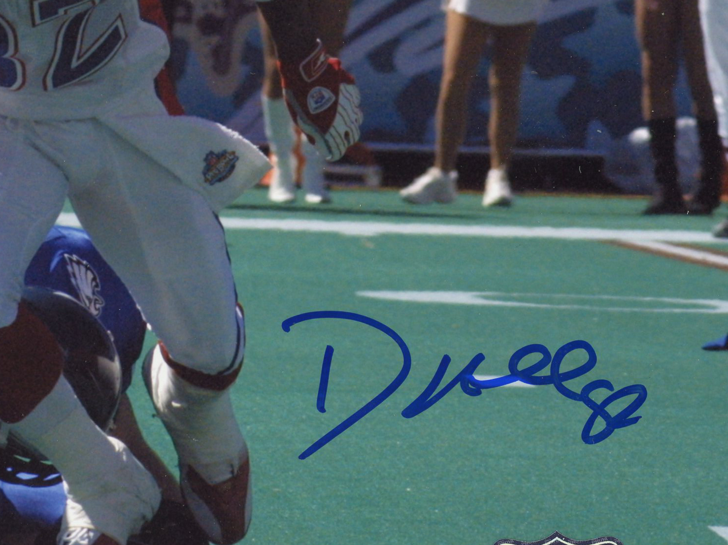 Dante Hall Signed Kansas City Chiefs Unframed 8x10 NFL Pro Bowl Photo - Image 2