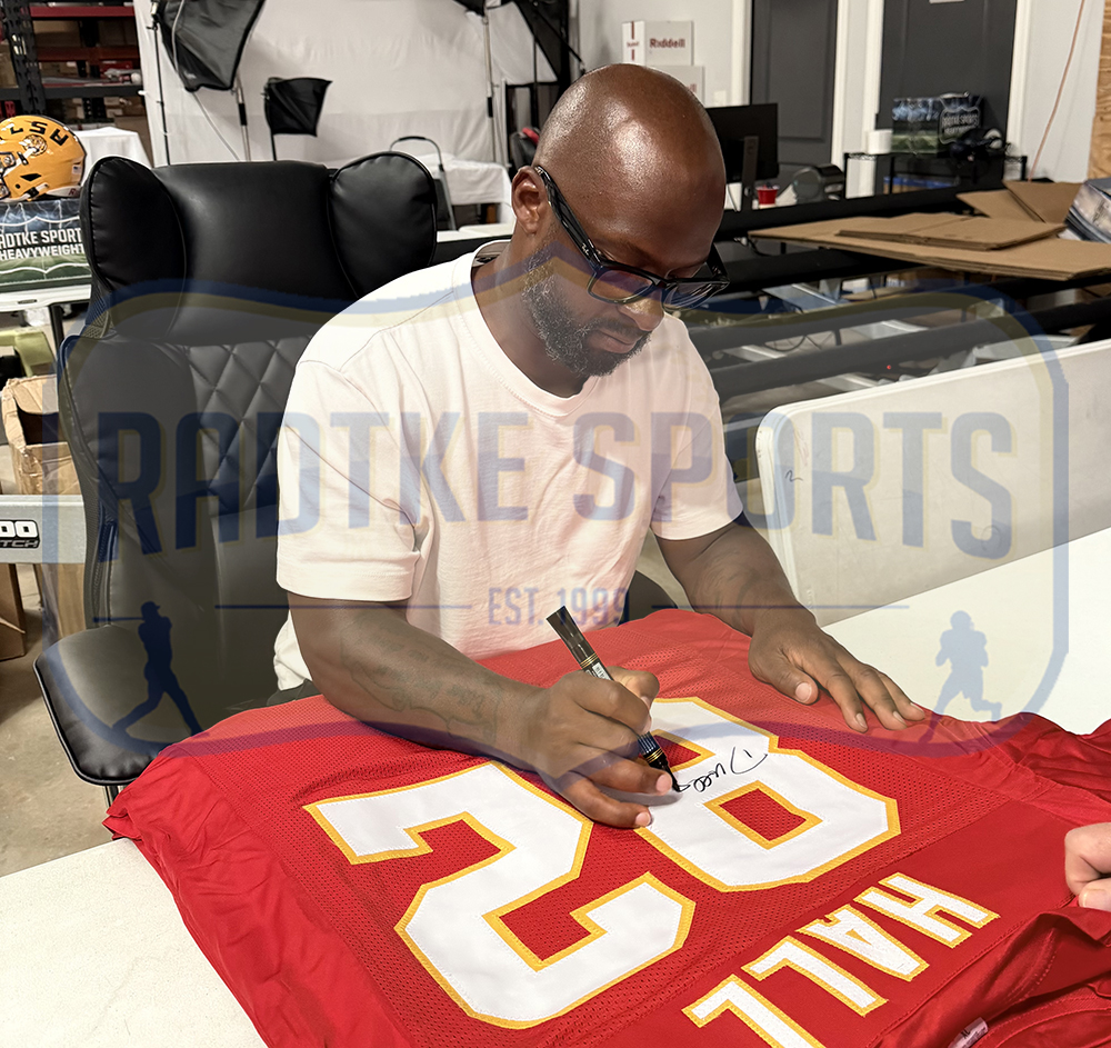 Dante Hall Signed Kansas City Custom Red Jersey with White Sleeve Hem - Image 3