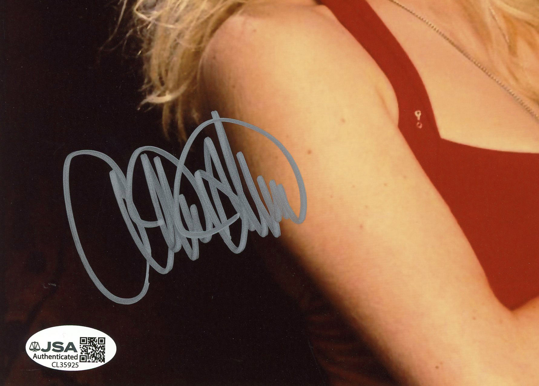 Christina Applegate Signed Married with Children Unframed 8x10 Red Tank Arms Crossed Photo - Image 2