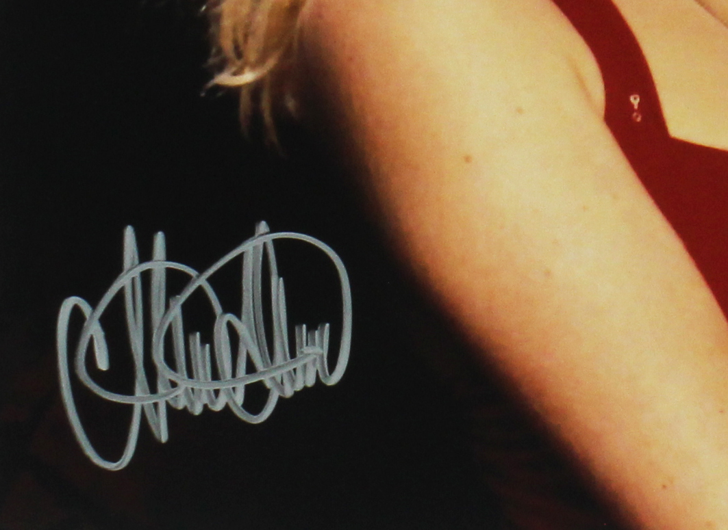 Christina Applegate Signed Married with Children Unframed 11x14 Red Tank Arms Crossed Photo - Image 2
