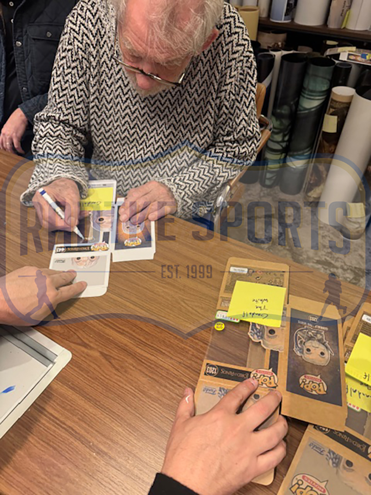 Ian McKellen Signed The Lord of the Rings #443 Gandalf Funko Pop with "Gandalf" Inscription - Image 5