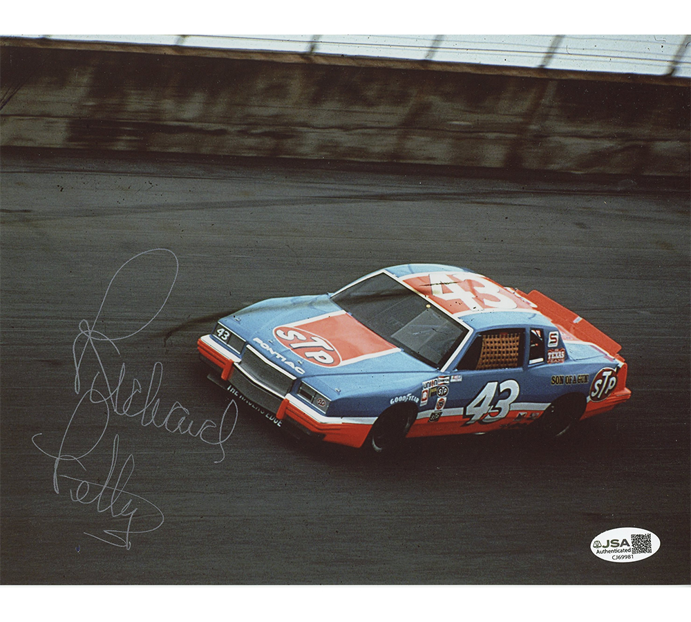 Richard Petty Signed NASCAR Unframed 8x10 Photo - Blue Car Red Stripe