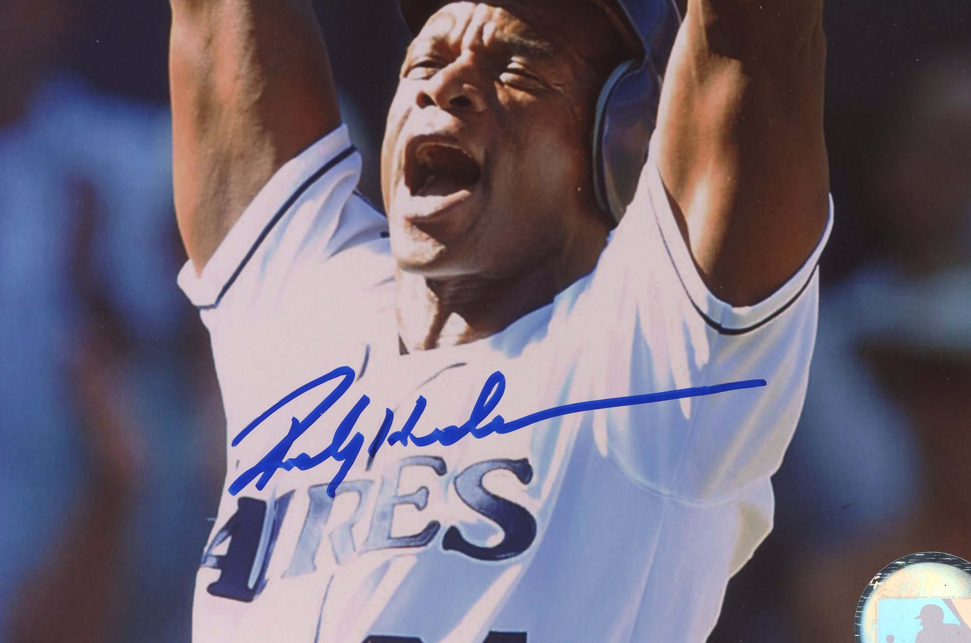 Rickey Henderson Signed San Diego Padres Unframed 8x10 Stolen Base Record MLB Photo - Image 2