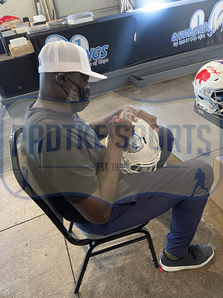 Bruce Smith Signed Buffalo Bills Speed Authentic Rivalries 2025 NFL Helmet - Image 3