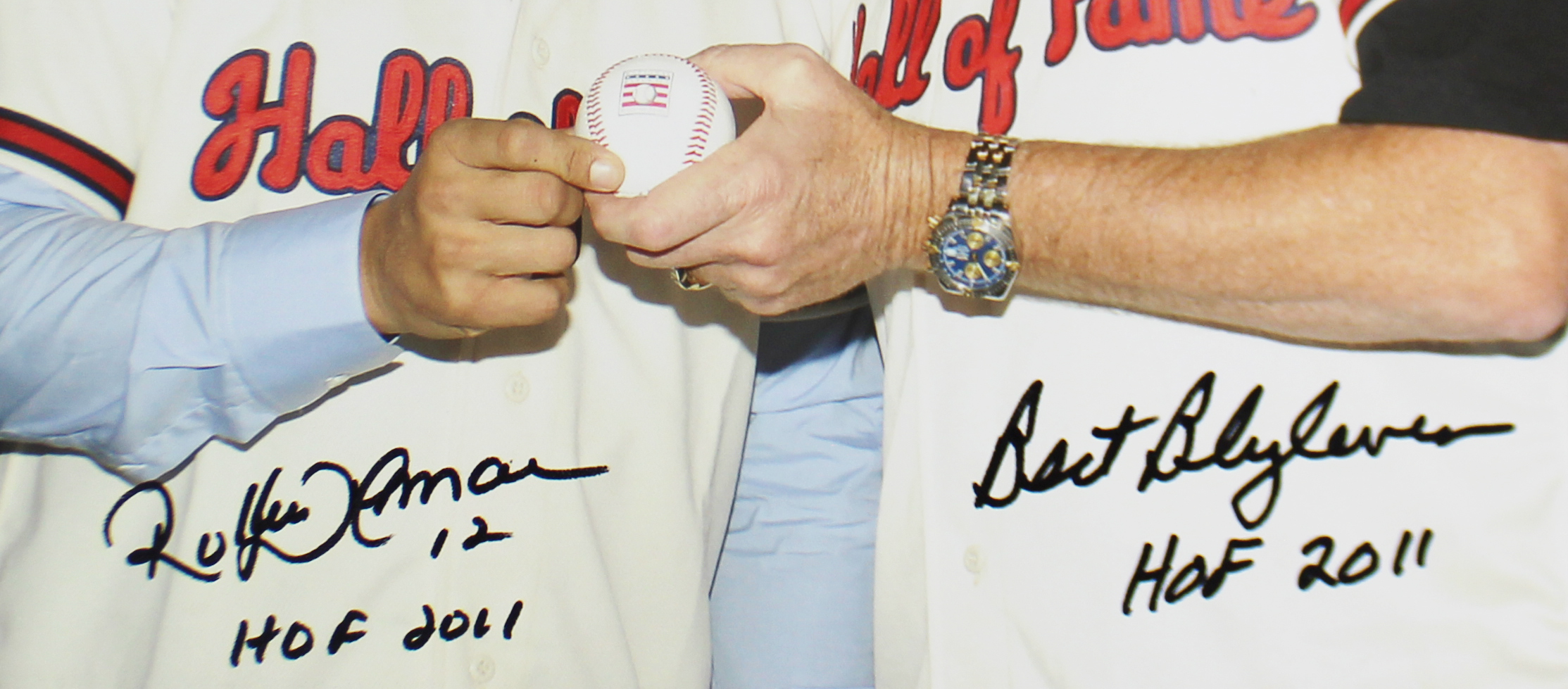 Roberto Alomar and Bert Blyleven Signed Hall of Fame 16x20 MLB Canvas with "HOF 2011" Inscription - Image 2