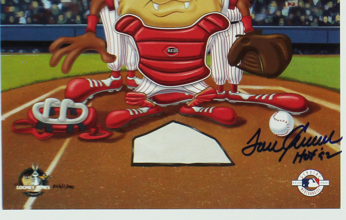 Tom Seaver Signed Cincinnati Reds Unframed 16x20 Looney Tunes MLB Photo with "HOF 92" Inscription - Image 2