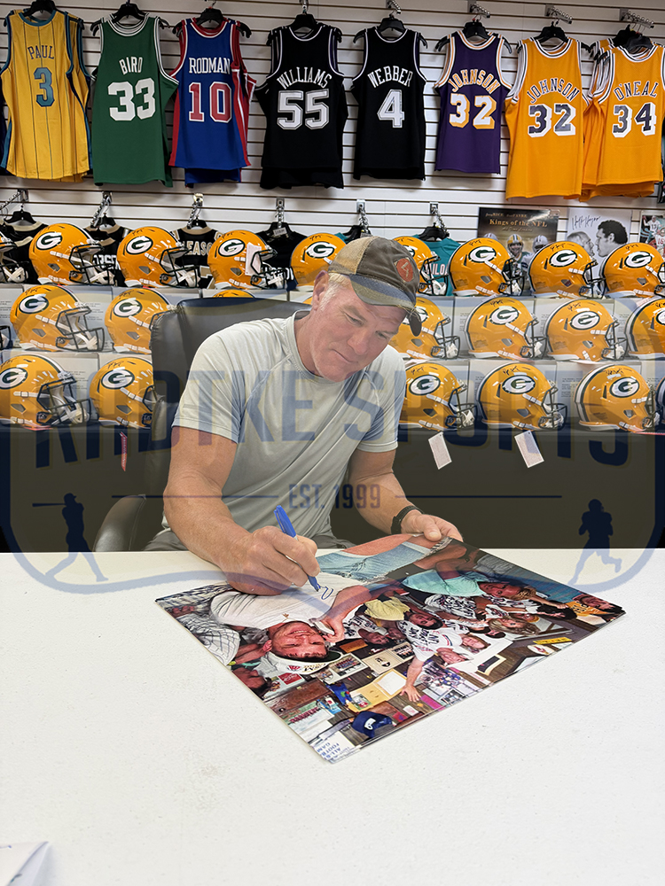 Brett Favre Signed Green Bay Packers Unframed 16x20 NFL Draft Day Call Photo - Image 3