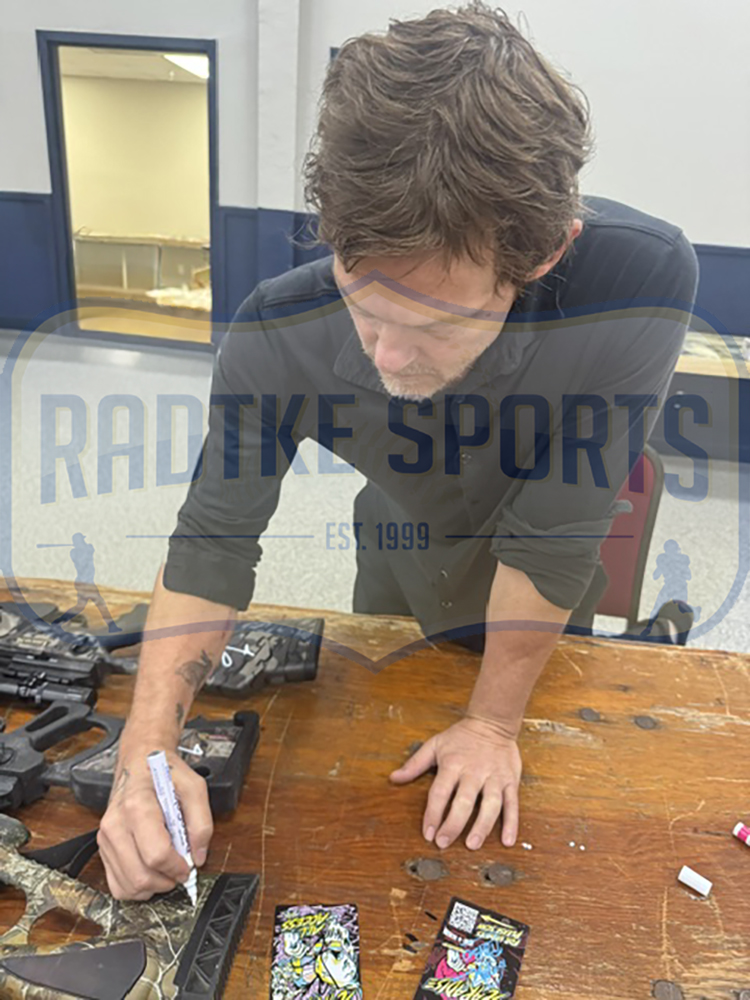 Norman Reedus Signed The Walking Dead Horton Bone Collector Crossbow - Image 4