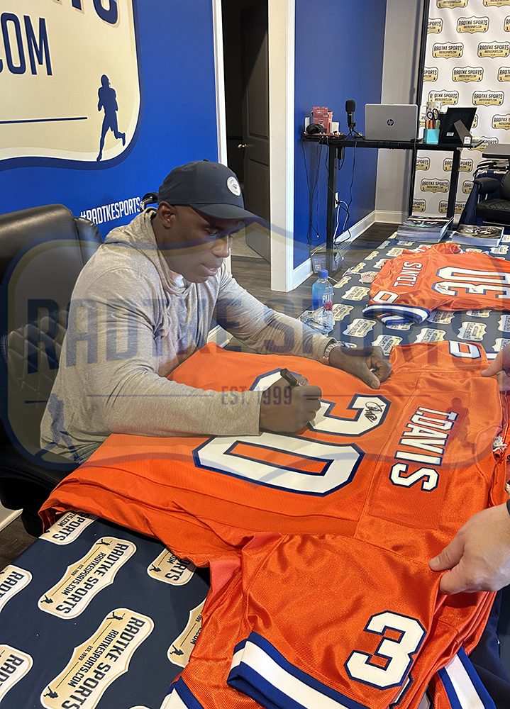 Terrell Davis Signed Denver Broncos Mitchell & Ness Orange 1995 NFL Jersey with "HOF 17" Inscription - Radtke Sports Authenticated - Image 5