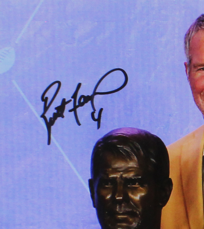Brett Favre Signed Green Bay Packers Framed 16x20 NFL Hall of Fame Speech Photo with "HOF 16" Inscription - Image 2